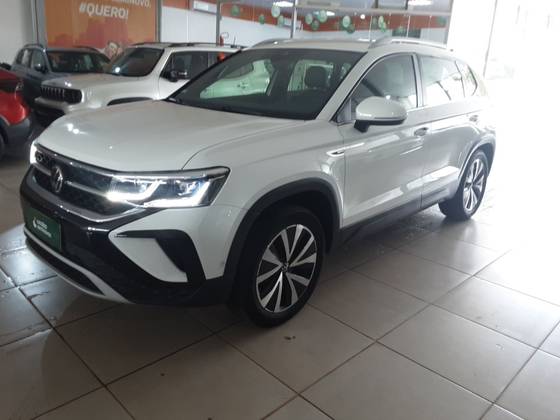 VOLKSWAGEN TAOS 1.4 250 TSI TOTAL FLEX HIGHLINE AUTOMÁTICO